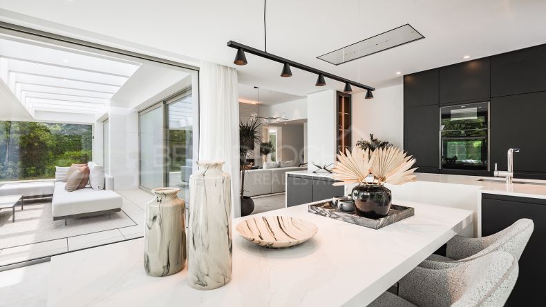 Photo gallery - Contemporary villa in El Paraíso, Estepona's New Golden Mile