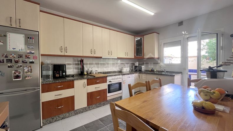 Photo gallery - Semi-detached house with a private pool and sea views in Bellavista, Marbella