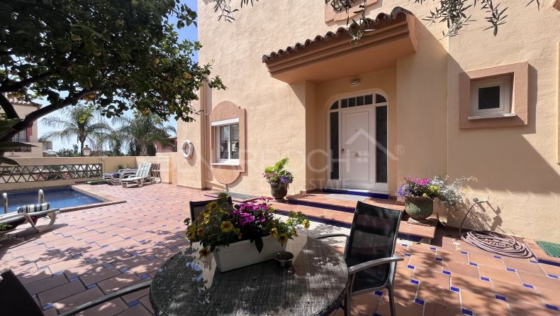 Photo gallery - Semi-detached house with a private pool and sea views in Bellavista, Marbella