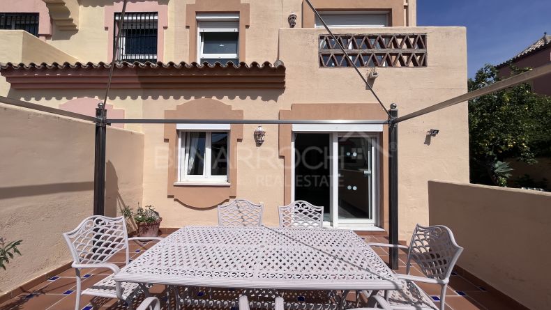 Photo gallery - Semi-detached house with a private pool and sea views in Bellavista, Marbella