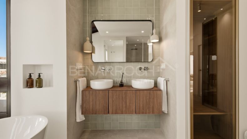 Photo gallery - Duplex Penthouse in Las Lomas del Marqués, Benahavís