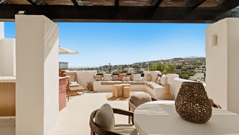 Photo gallery - Duplex Penthouse in Las Lomas del Marqués, Benahavís