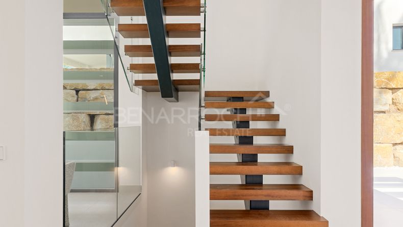 Galerie de photos - Villa au design contemporain à Aurea Villas, Estepona Golf