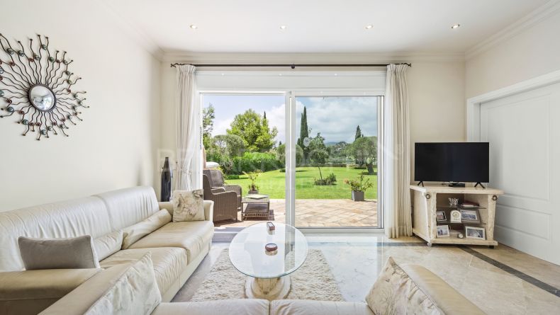 Photo gallery - Ground Floor Apartment with Garden in El Lago de Los Flamingos, Benahavís