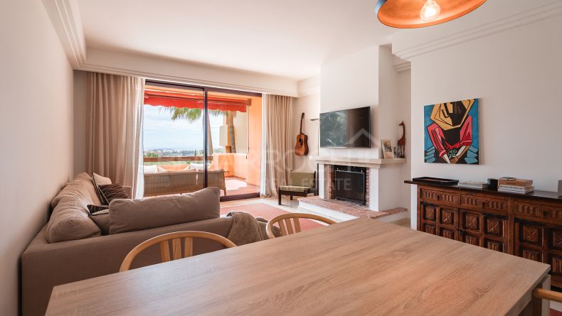 Photo gallery - Apartment with Panoramic Views in Cumbres de Los Almendros, Benahavís