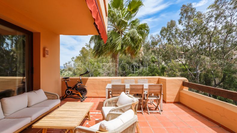 Photo gallery - Apartment with Panoramic Views in Cumbres de Los Almendros, Benahavís