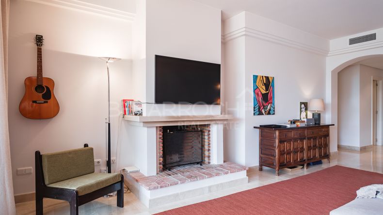 Photo gallery - Apartment with Panoramic Views in Cumbres de Los Almendros, Benahavís