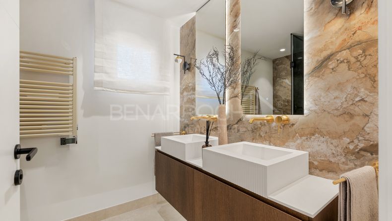 Photo gallery - Luxury Beachfront Apartment in Cabo Bermejo, Estepona