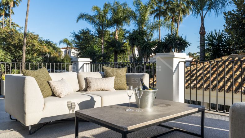 Galerie de photos - Villa méditerranéenne entièrement rénovée à Nueva Andalucía, Marbella