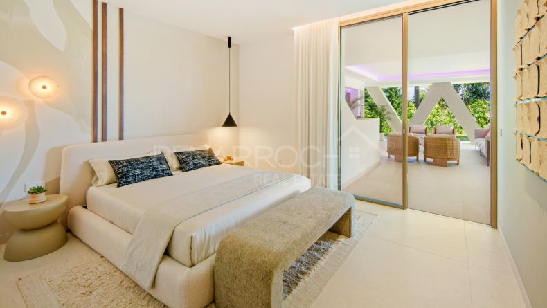 Photo gallery - Luxury contemporary villa with golf views in Nueva Andalucía, Marbella ¿Te está resultando útil esta conversación?