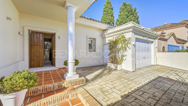 Galería de fotos - Villa en primera linea de golf en Guadalmina Alta, San Pedro Alcantara