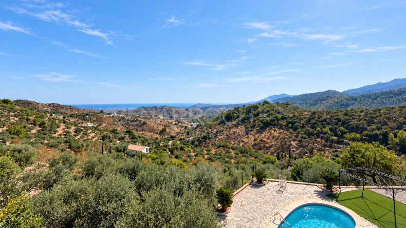 Galería de fotos - Casa de campo con vistas panorámicas en Monda