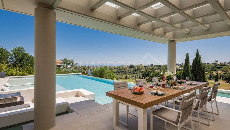 Photo gallery - Frontline Golf Villa in Los Flamingos Golf, Benahavís