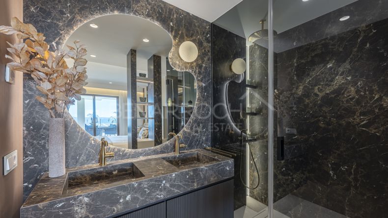 Photo gallery - Front line apartment in Velaya, Estepona