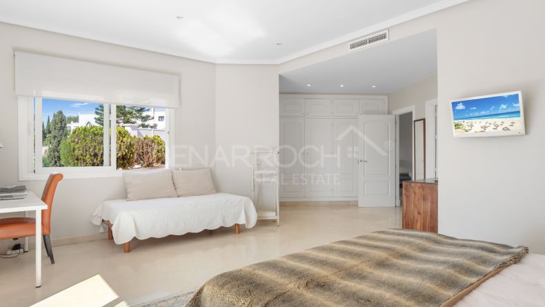 Photo gallery - Mediterranean-Style Villa in El Paraíso Alto, Benahavís