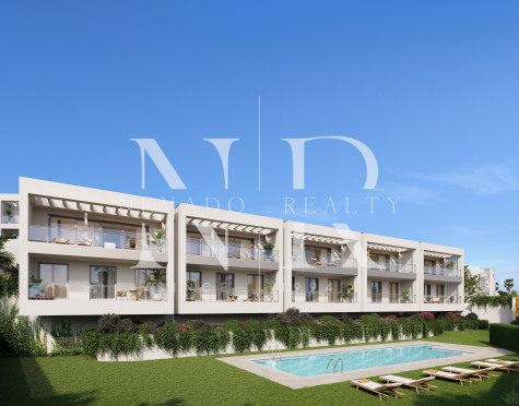 Adosada en Las Chapas de nueva construcción en venta