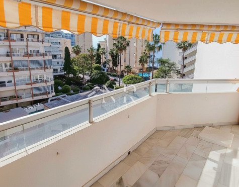 Apartamento en Marbella centro en segunda línea de playa en venta