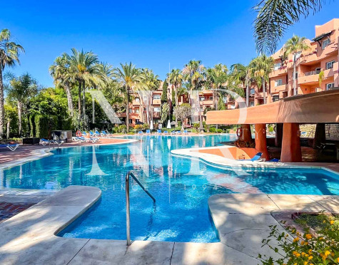 Apartamento en la Milla de Oro para alquiler de corta temporada.