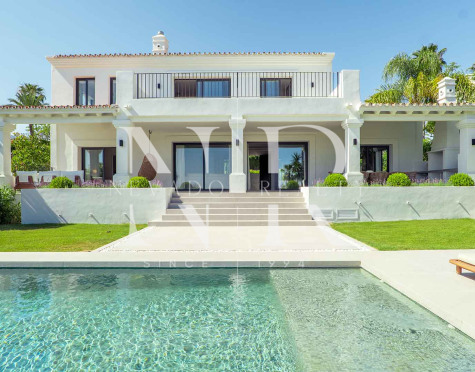 Villa en Los Naranjos Golf con vistas al mar en venta