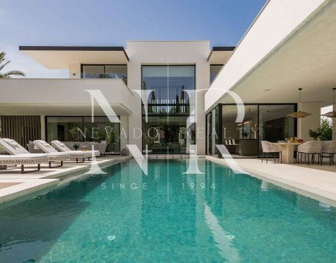 Villa en Las Brisas Golf de diseño en venta