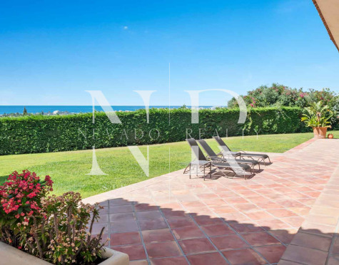 Villa con vistas al mar en Puerto Almendro, El Capitán, Benahavís