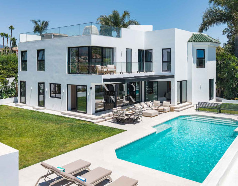 Villa en Bel Air, Estepona en venta