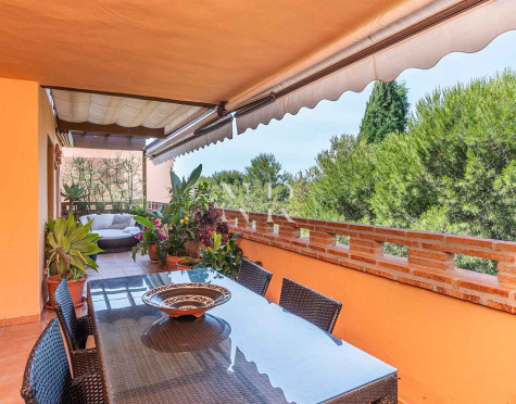 Apartamento en venta en Milla de Oro