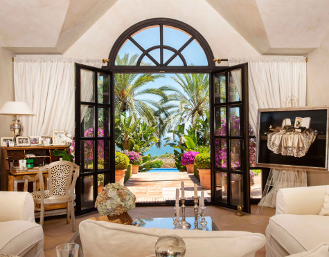 Sea view Villa for sale in Sierra Blanca, Marbella