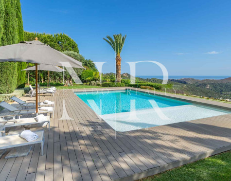 Villa en La Zagaleta con vistas al Mediterráneo en venta