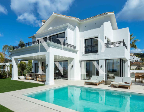 Villa for sale in Los Arqueros