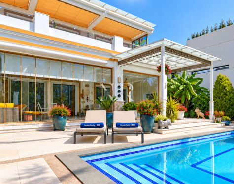 Villa en bord de mer dans le lotissement Casablanca à vendre