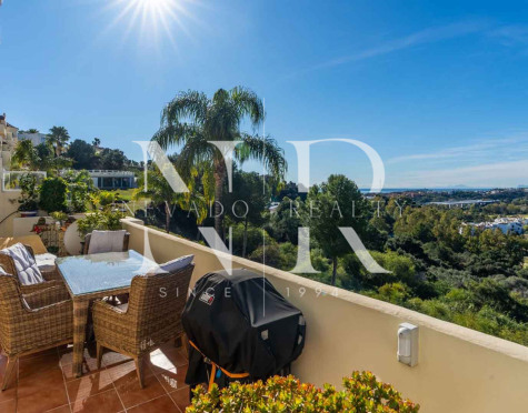 Apartamento en venta en Ocean Pines, Benahavís con vistas al mar