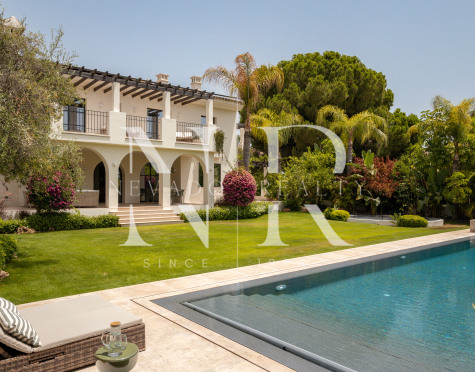 Villa à deux pas de la plage à San Pedro de Alcántara à vendre