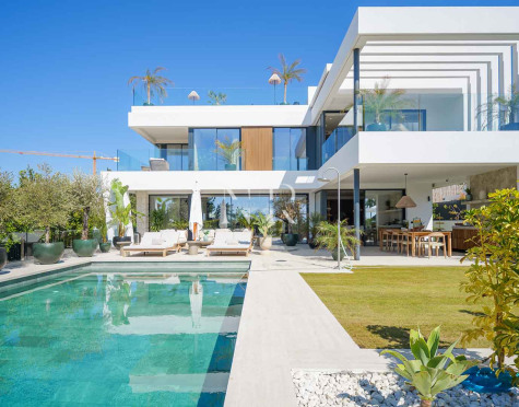 Villa en venta en Marbesa, Marbella
