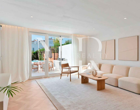 Adosada en venta en Nagüeles, Marbella
