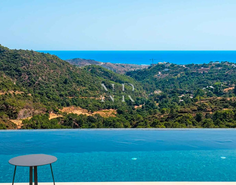 Villa en venta en Monte Mayor, con vistas panorámicas