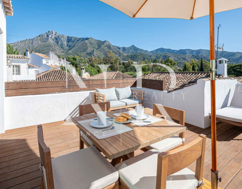Adosada en venta en La Virginia, Marbella Golden Mile