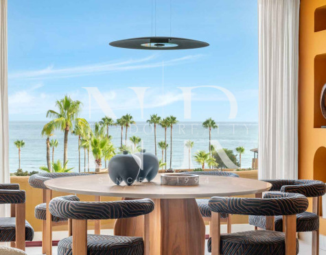 Appartement à vendre à Los Granados del Mar, Estepona, en première ligne de plage