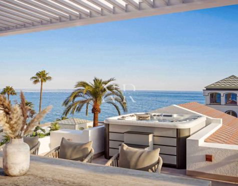 Penthouse à vendre à Dominion Beach, Estepona, en première ligne de plage