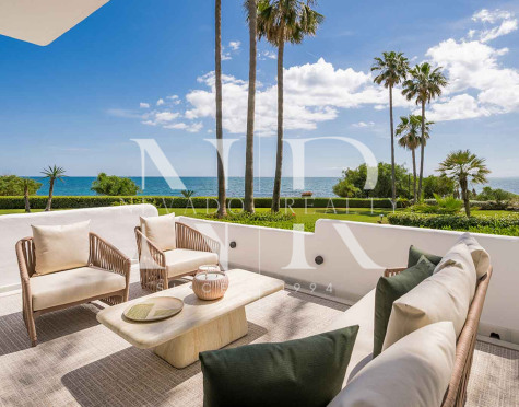 Appartement à vendre à Alcazaba Beach, Estepona, en première ligne de plage