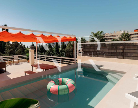 Completely renovated penthouse for sale in Marbella City Centre