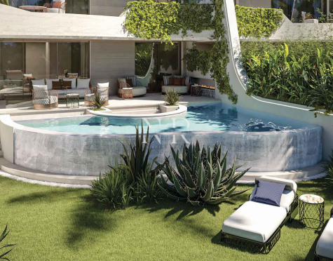 Apartment on the Golden Mile just minutes from the beach for sale
