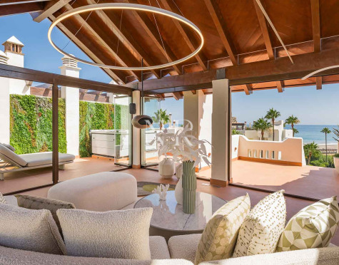 Penthouse en bord de mer à vendre dans le complexe Bahía del Velerín