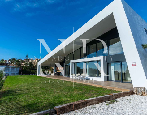 Villa en Bel Air de diseño con vistas al mar en venta
