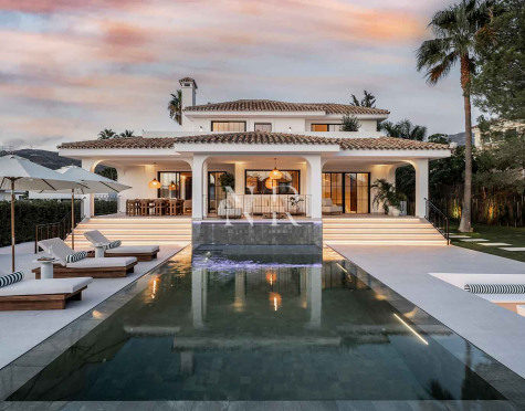 Villa en Nueva Andalucía completamente renovada en venta