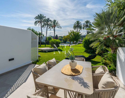 Adosada en Urbanización La Rinconada completamente reformada en venta