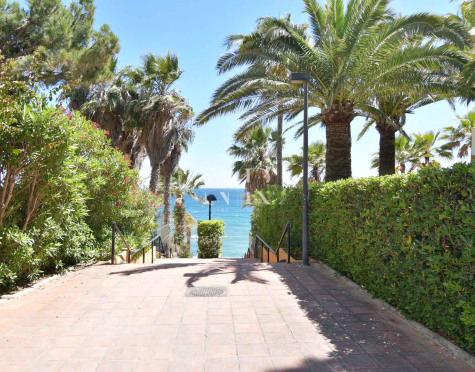 Terrain dans l'urbanisation Casablanca très proche de la plage à vendre
