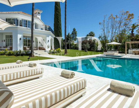 Villa en Nueva Andalucía completamente reformada en venta
