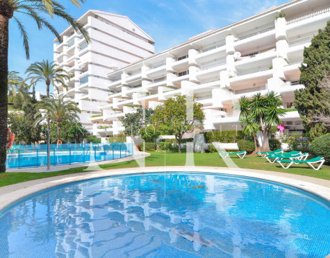 Apartamento en Urbanización Jardines del Mar para reformar en venta