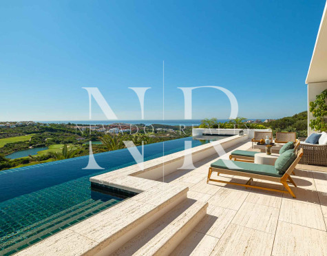 Villa en Finca Cortesín con vistas panorámicas al mar en Casares en venta